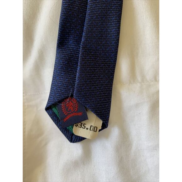 TOMMY HILFIGER‎ Men's Yellow Blue 100% Silk Tear Drop Neck Tie USA Made - Picture 6 of 8